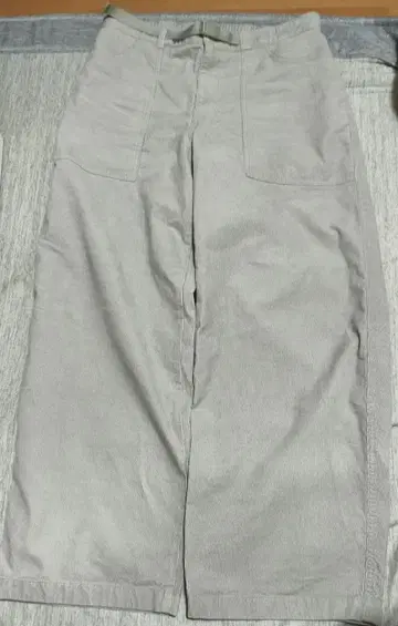 [ UNIQLO ] JWANDERSON 코듀로이 워크 팬츠 사이즈 M