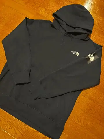 새상품급 The North Face 네이비 후드 부착 후드티