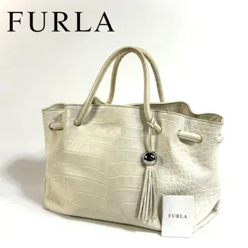 [ 새상품급 ] FURLA 악어 가죽 핸드백 프린지 화이트 카드 포함
