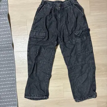 다크 그레이 카고 팬츠 S 사이즈