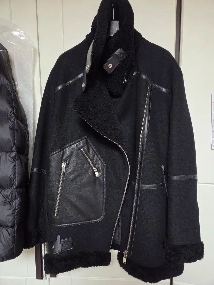 SYSTEM brand black mustang 55