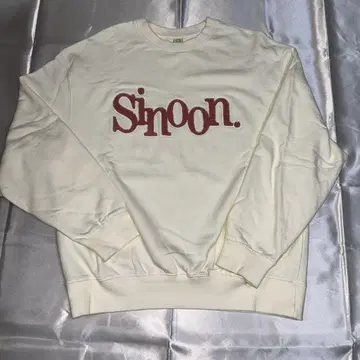 Sinoon 핑크 로고 자수 맨투맨 트레이닝복