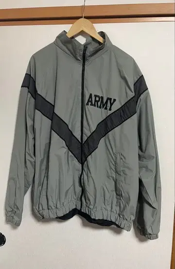 U.S.ARMY 트레이닝 자켓 IPFU 나일론 리플렉터