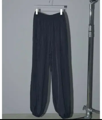 anuke / Nylon Volume Pants / 네이비 38