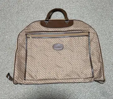 AVIATOR 로고 가먼트 백