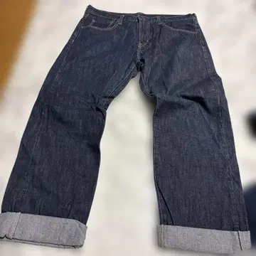 다크 블루 스트레이트 데님 롤업