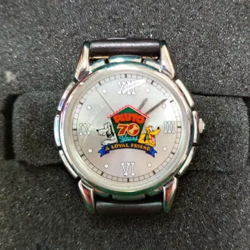 디즈니 플루토 시계