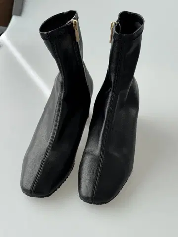 Le Talon 블랙 부츠 지퍼 포함