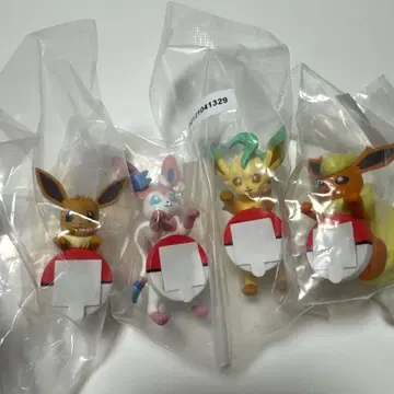 포켓몬 제일복권 F상 길거리 산책 챠라링 프렌즈 4종류