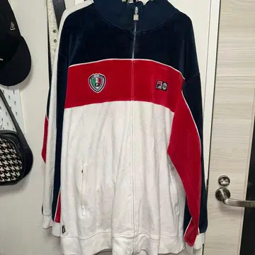 FILA 구제 의류 벨로아 소재