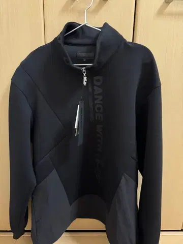 DANCE WITH DRAGON 모노필라 쿠션 트레이닝복