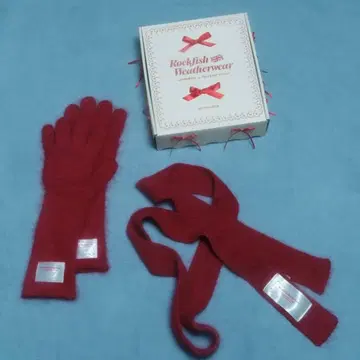 Rockfish Weatherwear 머플러 장갑 세트