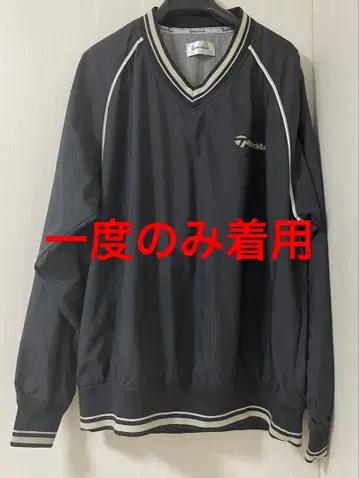 한 번 착용 TaylorMade L 사이즈 블랙 긴팔 의류