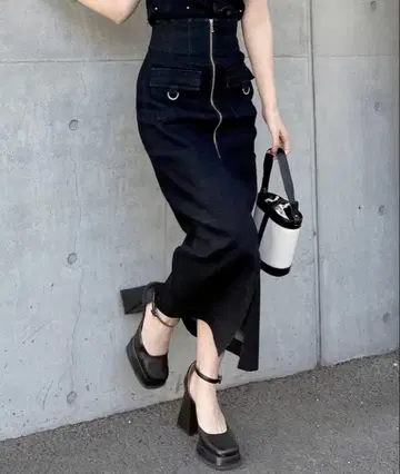 ROYAL PARTY 프론트ZIP 데님 하이웨스트 타이트 스커트