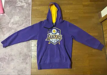 아디다스 레이커스 후드티 M 사이즈 보라색