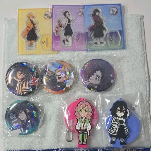 귀멸의 칼날 아크릴 스탠드 / 뱃지 / 키링 등 개별 판매