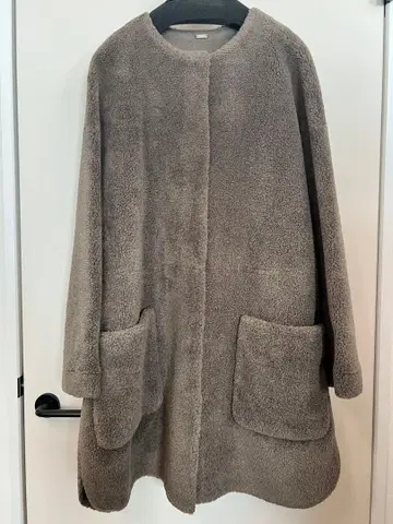 [ 새상품급 ] Mila Owen 셔츠 커브 보아 코트 모카