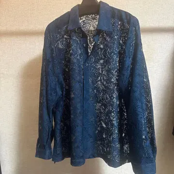 다크 블루 꽃무늬 레이스 긴팔 셔츠