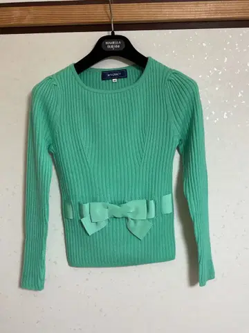 미사용 새상품 엠즈 그레이시 리본 니트 스웨터