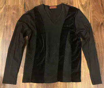 긴팔 롱티 티셔츠 디자이너