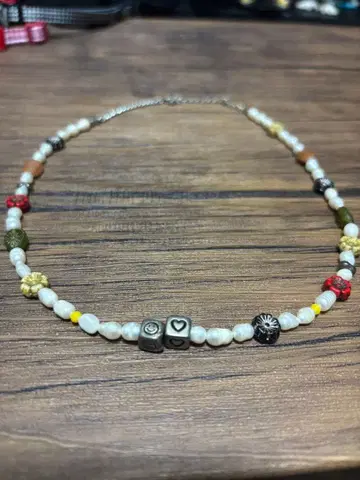 kaoyorinakami 비즈 목걸이