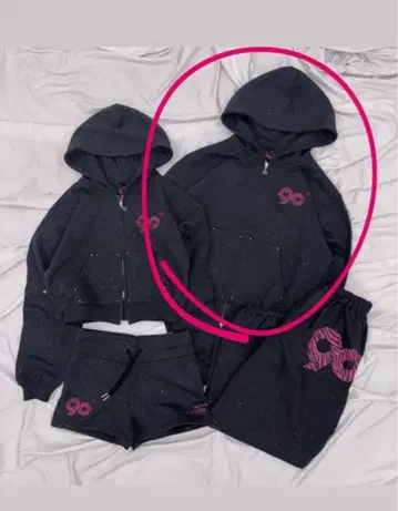 9090 girl Logo Glitter Zip Hoodie