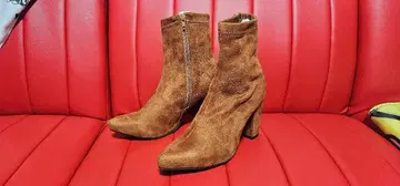 브라운 스웨이드 숏부츠