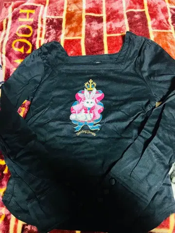 [ 거의 새상품 ] Shirley Temple 긴팔 티셔츠 블랙