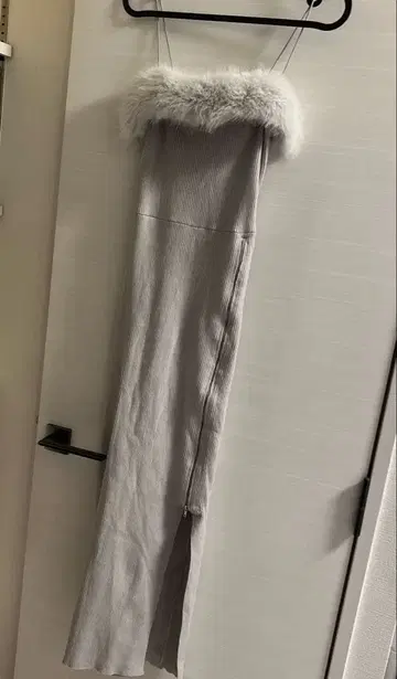 ROYAL PARTY 퍼 타이트 니트 원피스