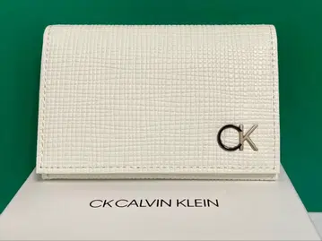 CK 화이트 소가죽 명함지갑 815652