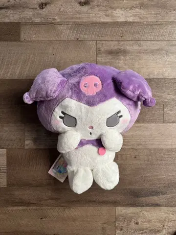 [ 선착순 ] 산리오 캐릭터즈 LL 봉제 인형 쿠로미 하즈카칫!