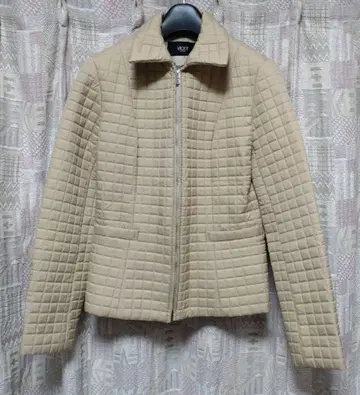 [ 클리닝 완료 일본제 새상품급 ] 비키 퀼팅 자켓 / 베이지 / M