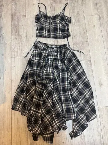 aclent 체크 무늬 뷔스티에 스커트 셋업