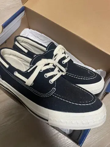 새상품 27cm 컨버스 와-스타