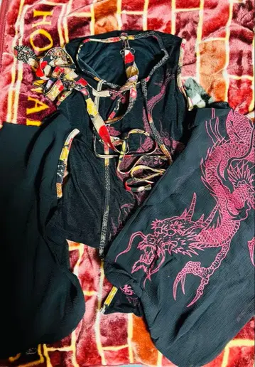 [ 새상품 ] 레어 QutieFrash 기모노 소매 상의