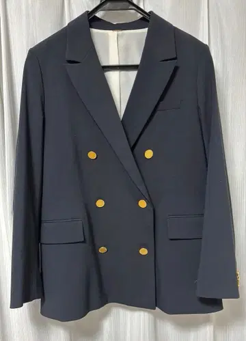 미라 오웬 금장 버튼 더블 브레스트 오버 자켓 네이비