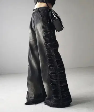 me+me select 헤비 크러쉬 사이드 데미지 빈티지 데님