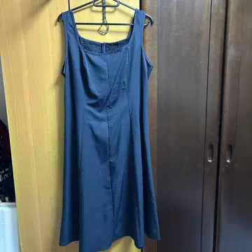 네이비 슬리브리스 롱 원피스