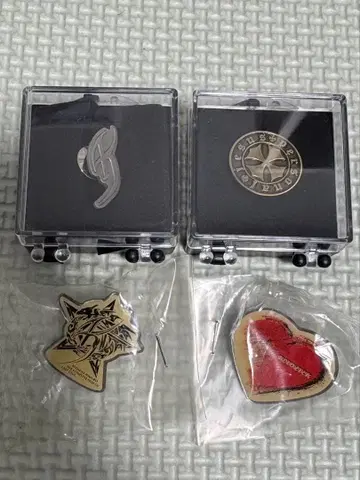 히무로 쿄스케 핀 배지