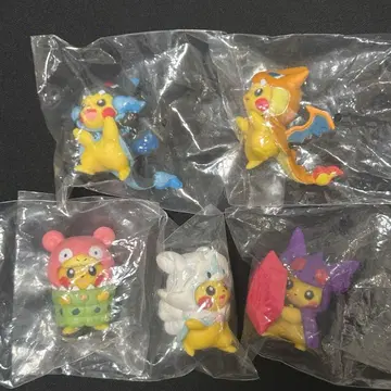 피카츄 메가 리자몽 피규어