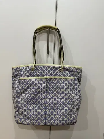 파랑과 화이트 패턴 토트백