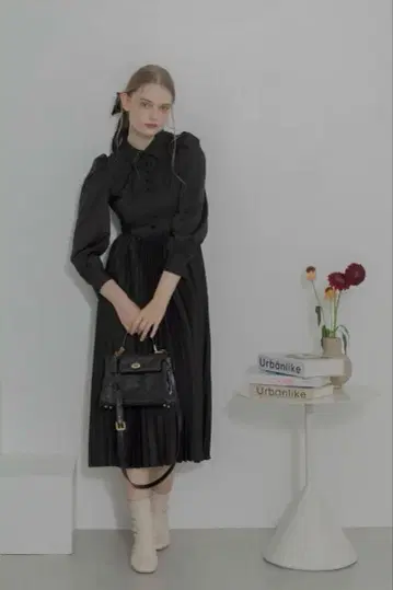 라류운 허리 리브 플리츠 원피스