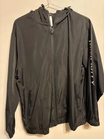 사카낙션 레인 자켓