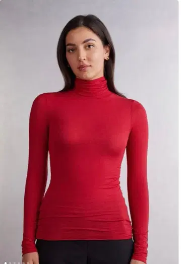 새상품급 intimissimi 모달 캐시미어 울트라 라이트 하이넥 탑