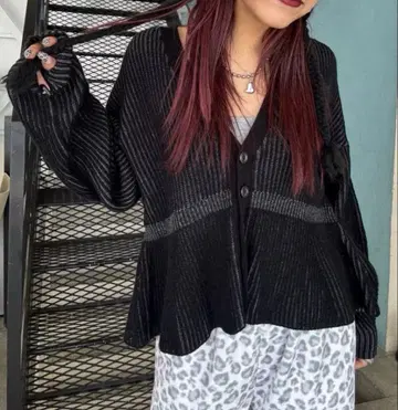 JEANASIS 지나시스 7G 아제 페플럼 V 가디건