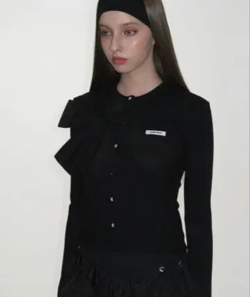 미나 착용 CRANK Ribbon Tide Knit Cardigan