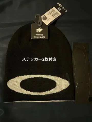 Oakley 스티커 포함 리버서블 비니