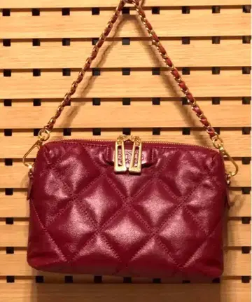 [ 새상품급 ] 코코 럭스 골드 핸드백 퀼팅 가죽 배송비 포함