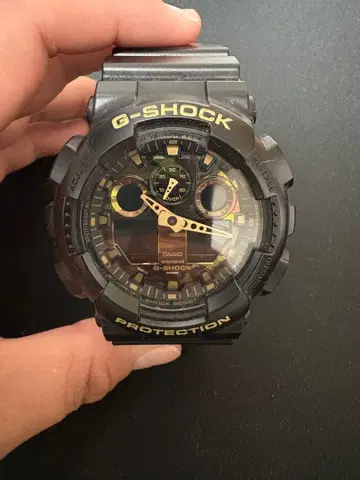 G-SHOCK GA-100 블랙/골드
