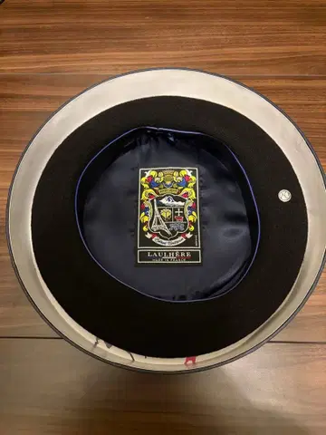 LAULHERE 로 베레모